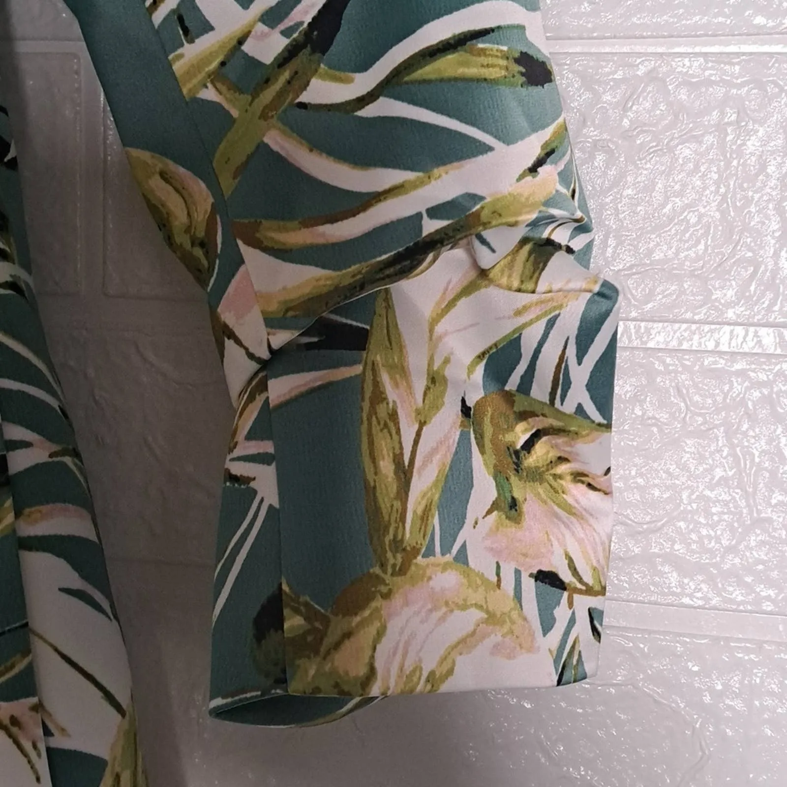 Bar III Palm Print Satin Open-Front Jacket XS
