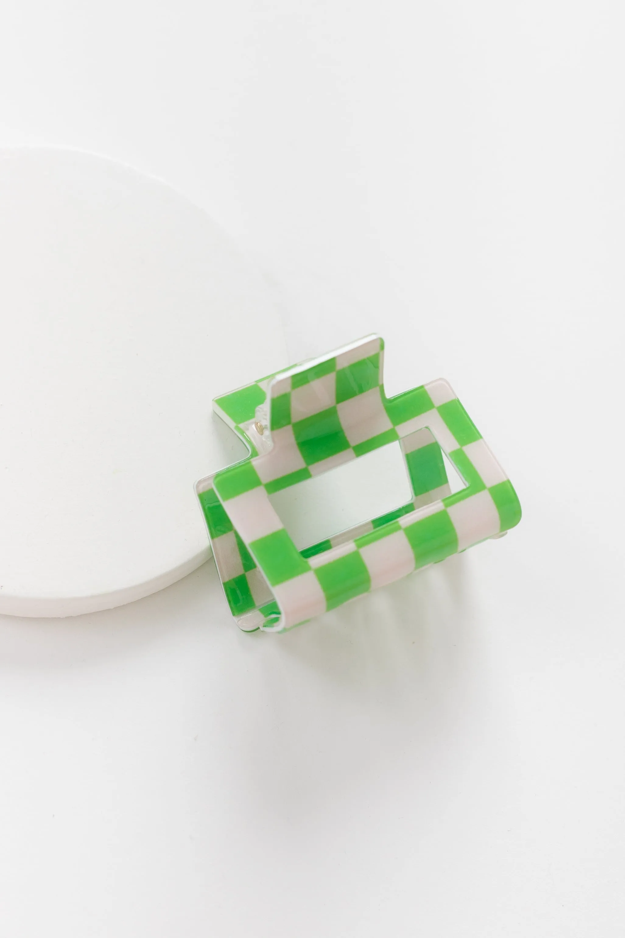 Cove Retro Checkered Hair Claw