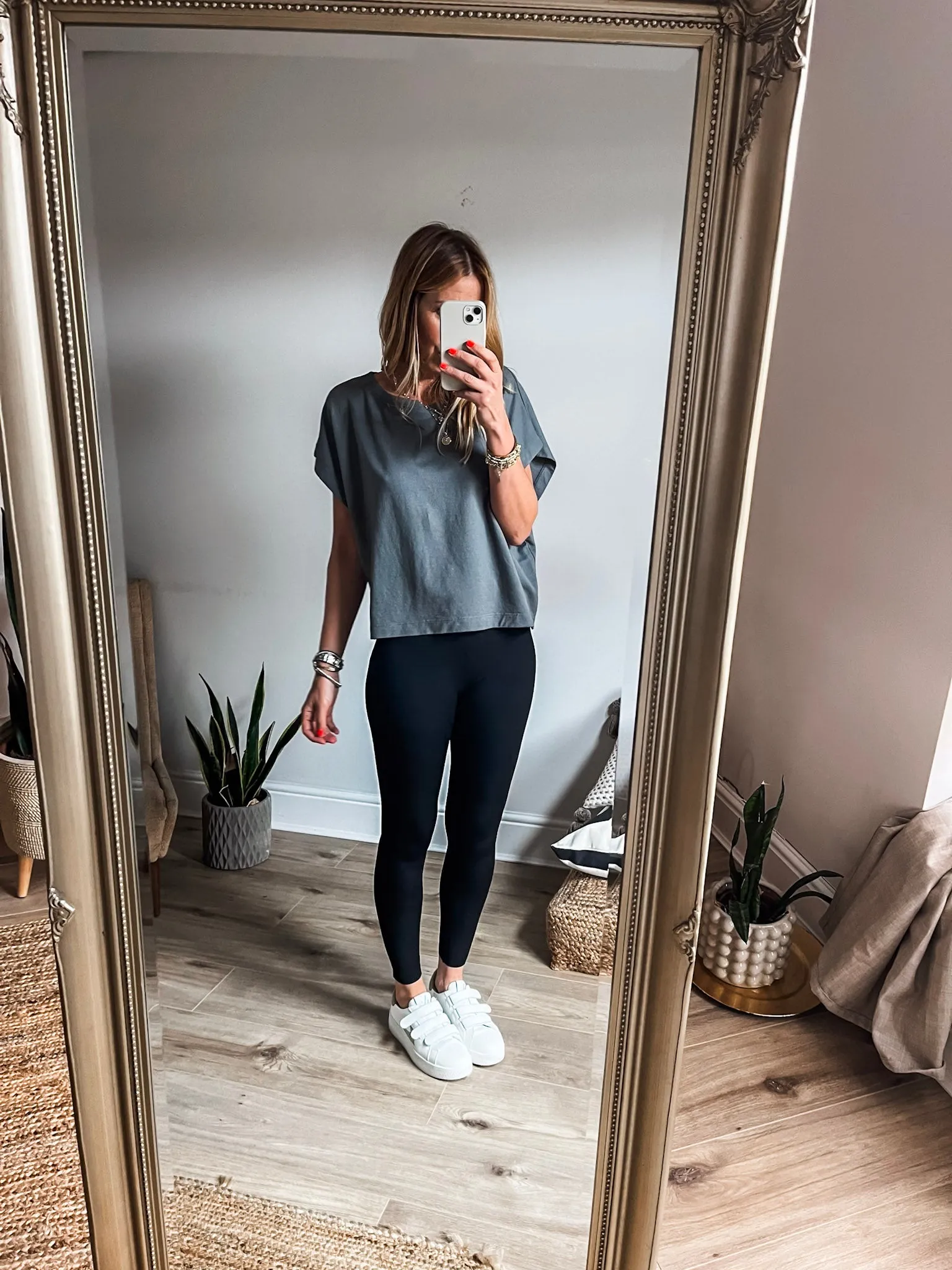 Cropped Sweat Top