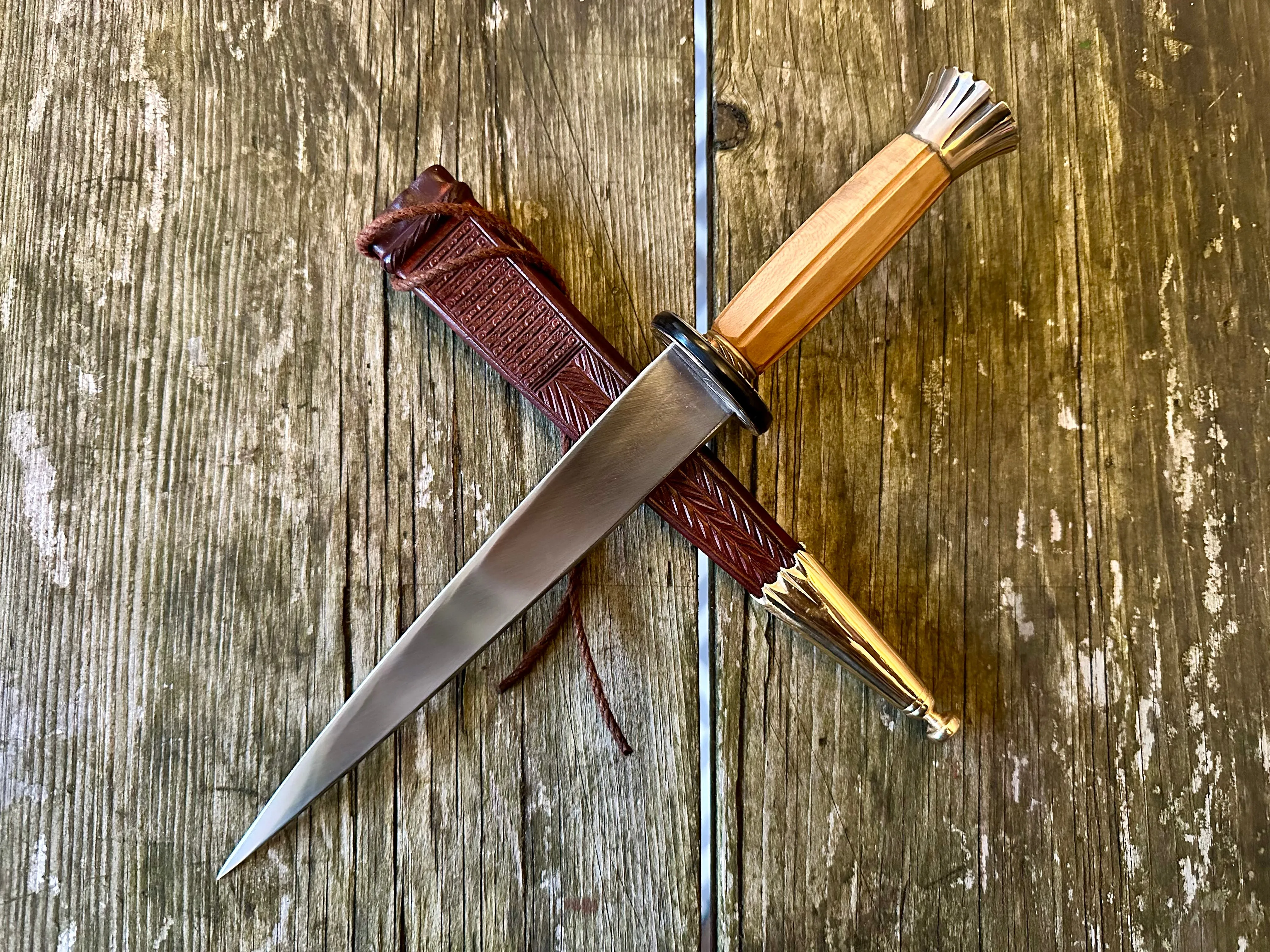 English Rondel with fluted box grip - SOLD