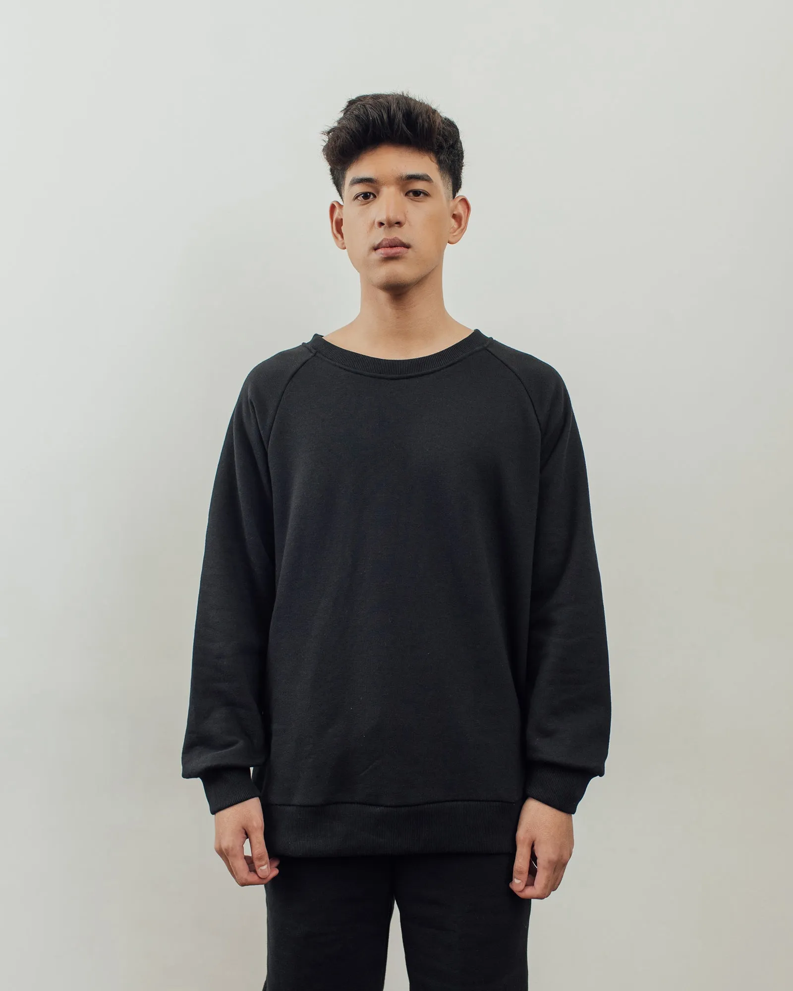 ESSENTIAL CREWNECK