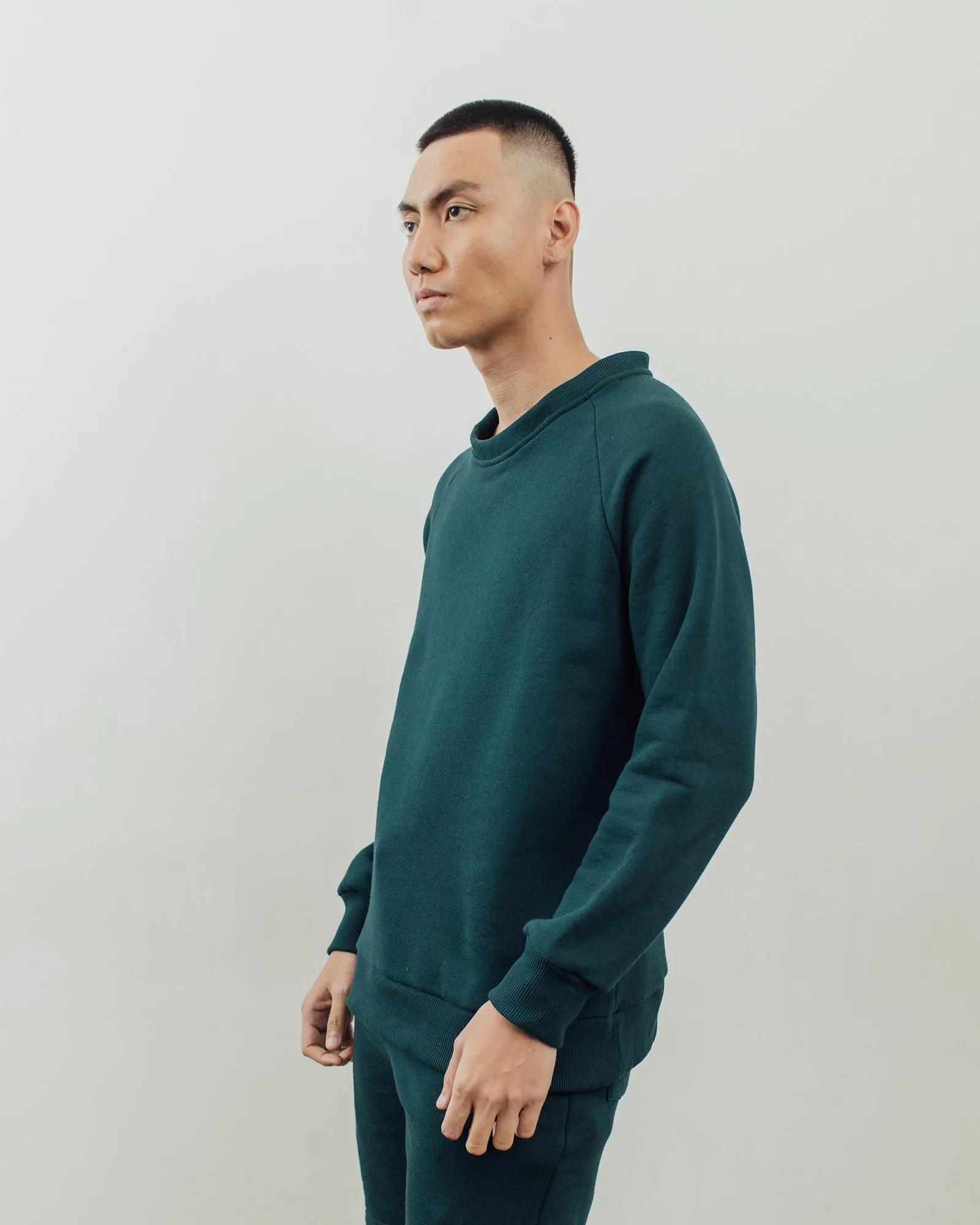 ESSENTIAL CREWNECK