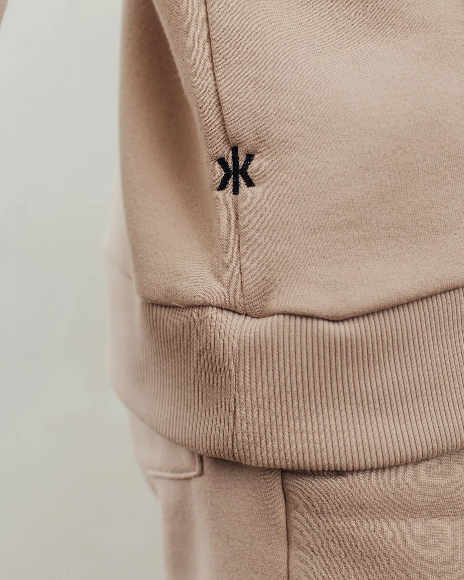 ESSENTIAL CREWNECK