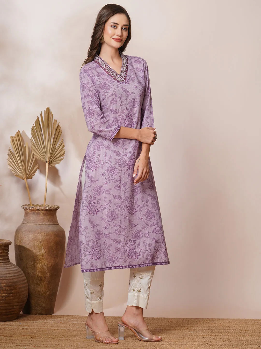 Ethnic Floral Printed & Embroidered Straight Fit Kurta - Lavender