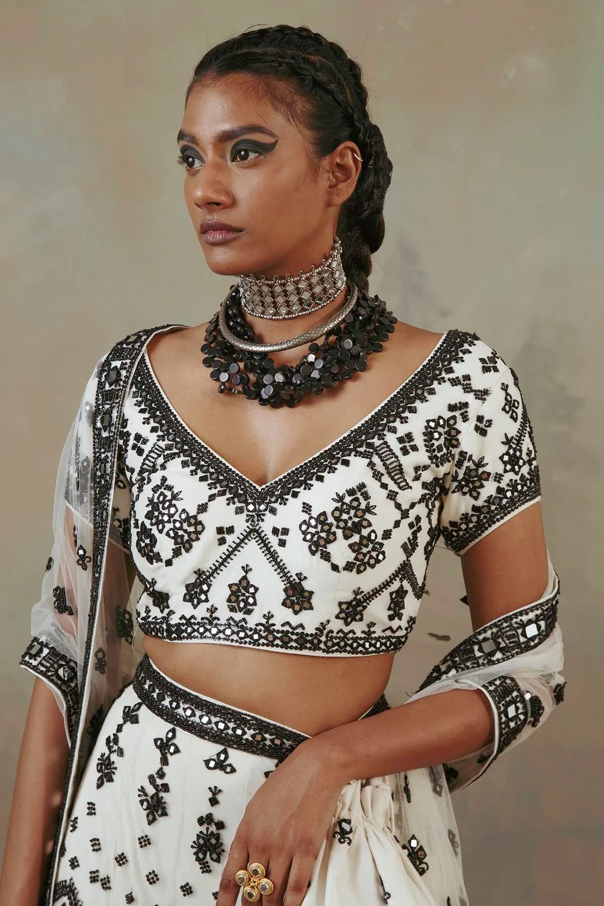Masakali Embroidered Net Lehenga
