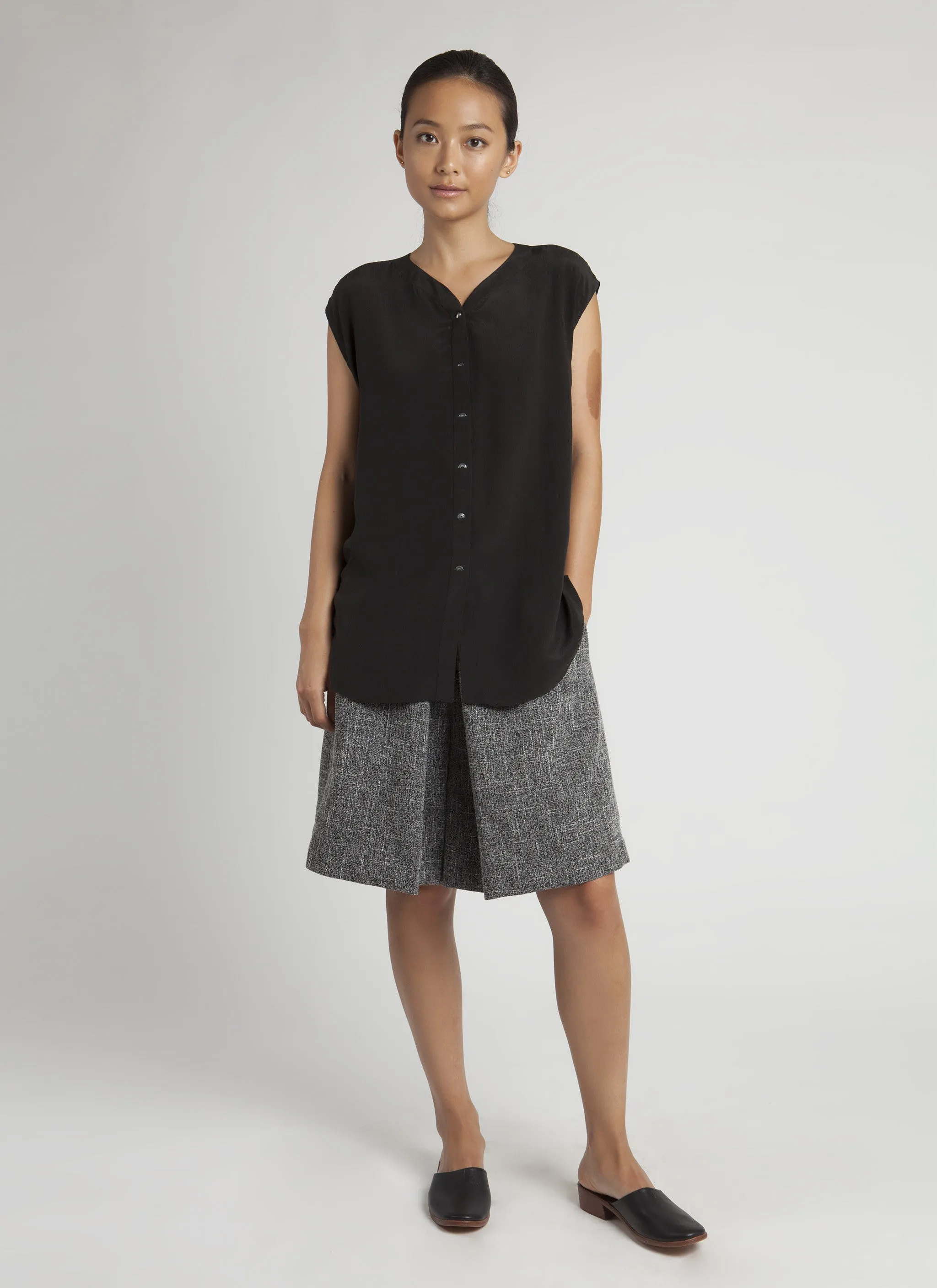 Mollis Cap Sleeve Silk Top - Black