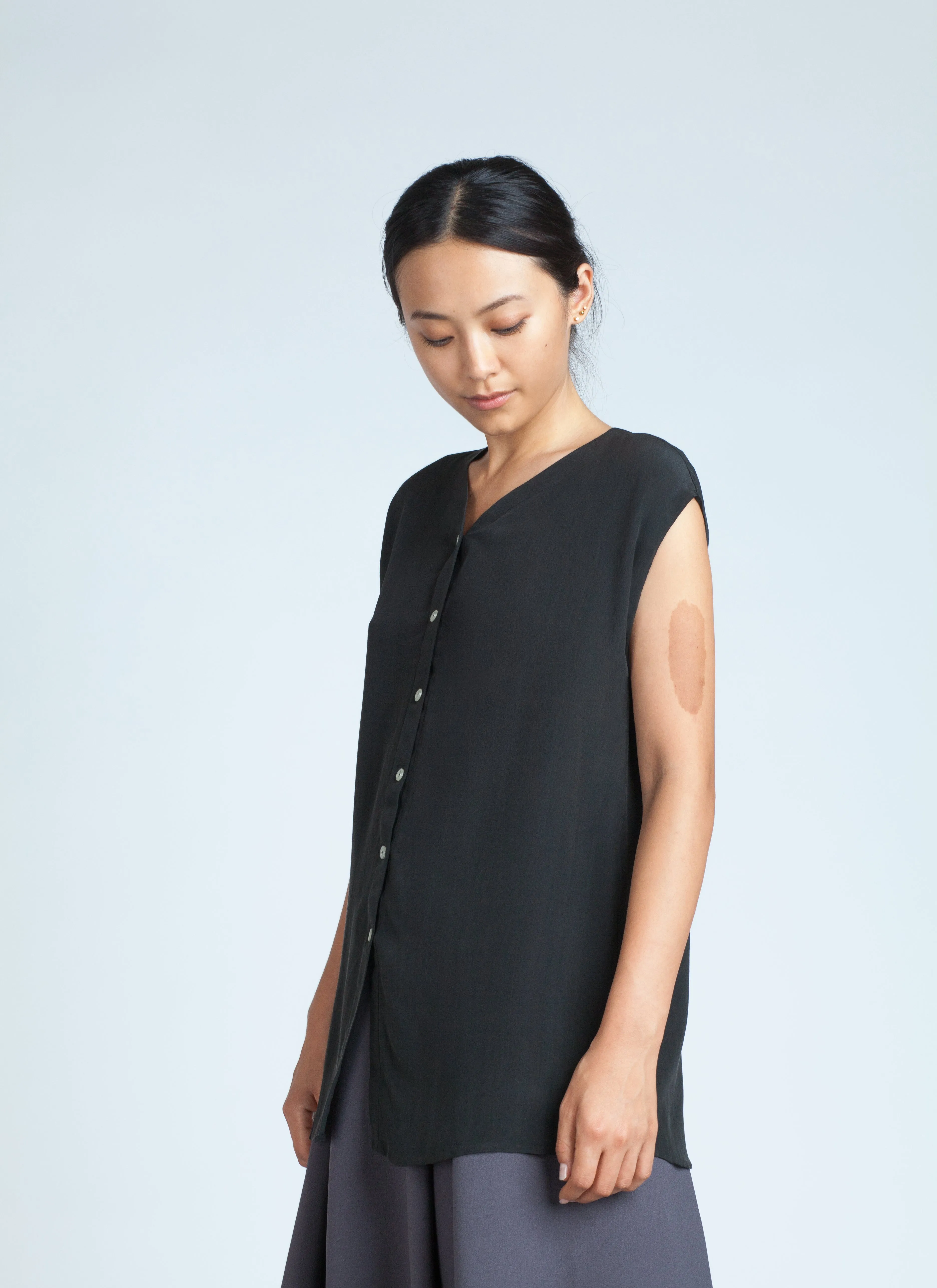 Mollis Cap Sleeve Silk Top - Black