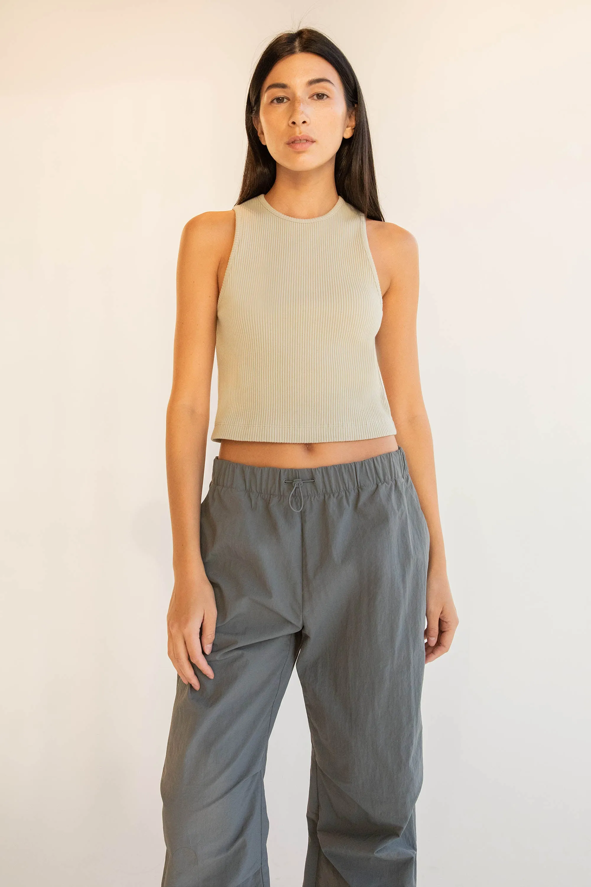 RACERBACK CROPPED TANK