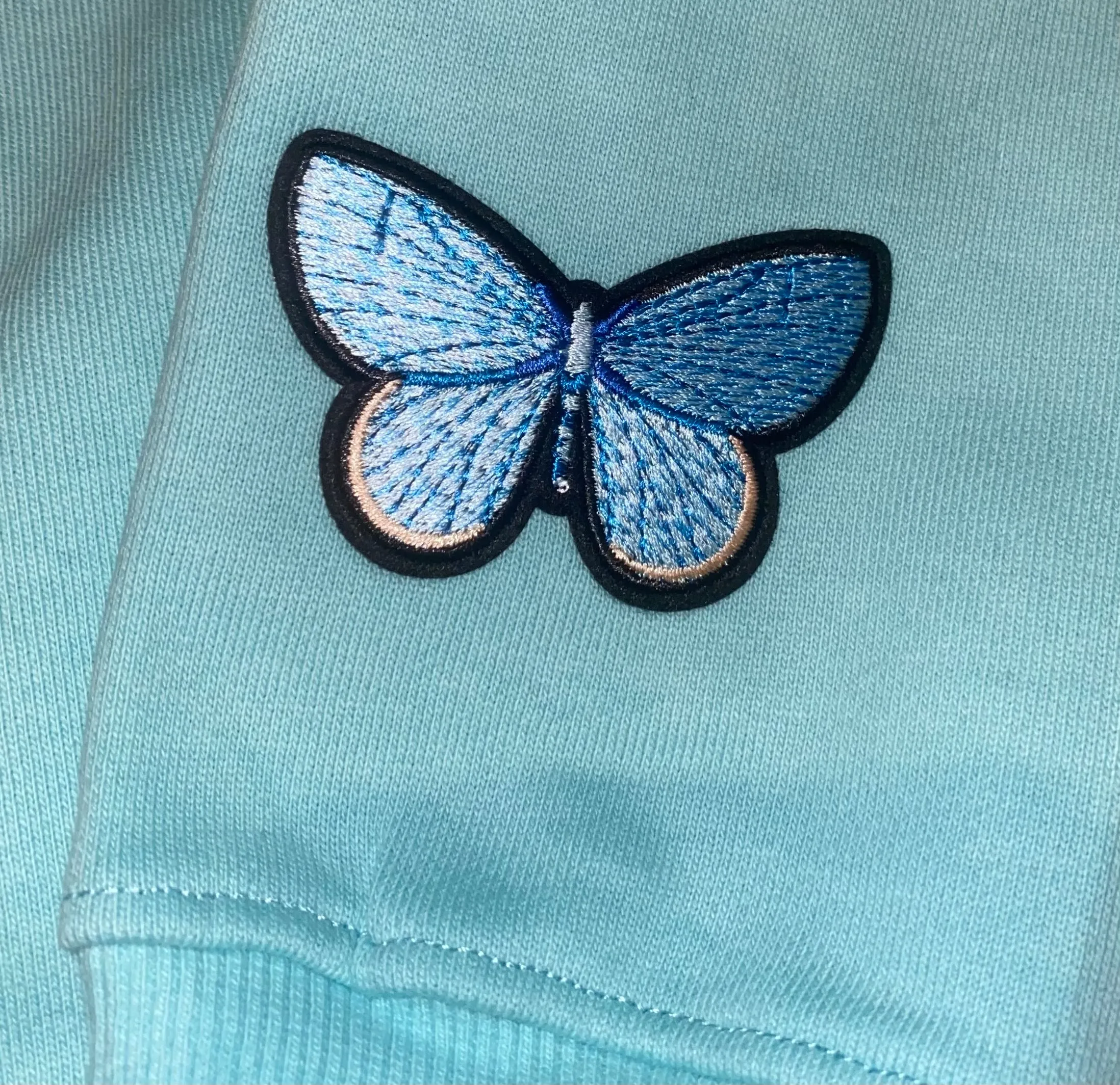ROKU STUDIOS JASÓN FLORAL HOODIE