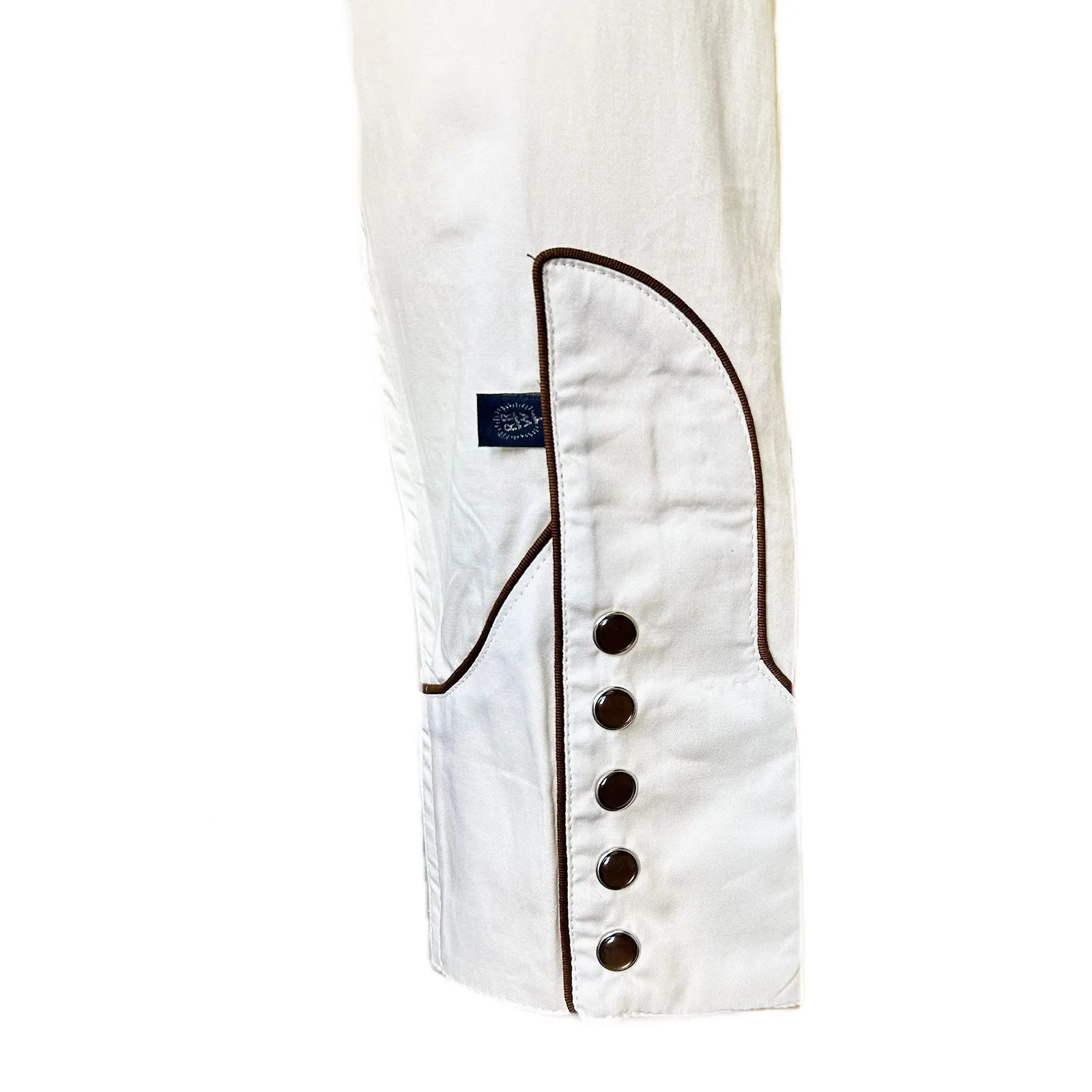 Women’s Rhinestones & Scrolls Embroidery Western Shirt in Ivory